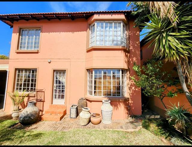 3 BEDROOM HOUSE FOR SALE IN FLORAUNA